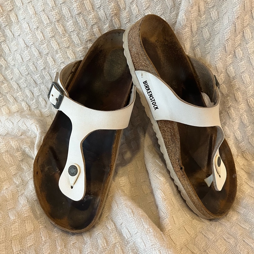 Birkenstock White Gizeh Thong Sandals with Buckle